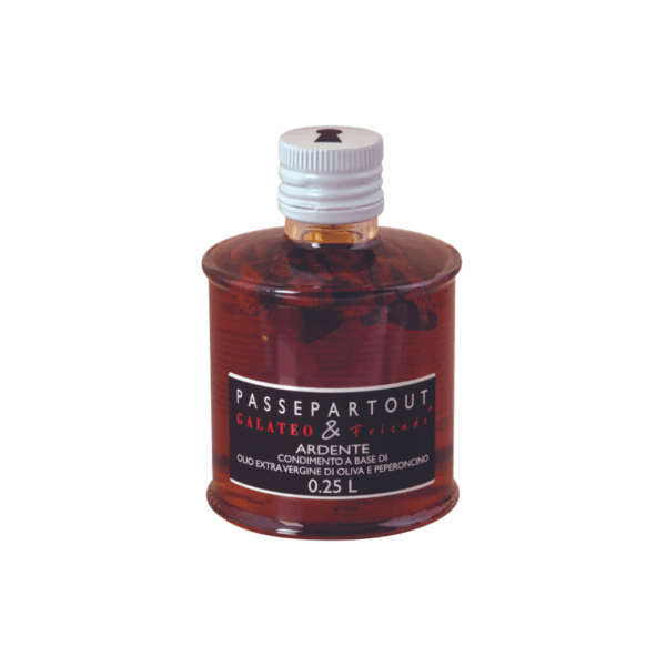 Extra Virgin Olive Oil with Chili Peppers (250ml).