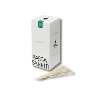 Pasta Sanniti Spaghettoni made in Italy. Thick spaghetti, bronze-die extruded, ideal for simple sauces.